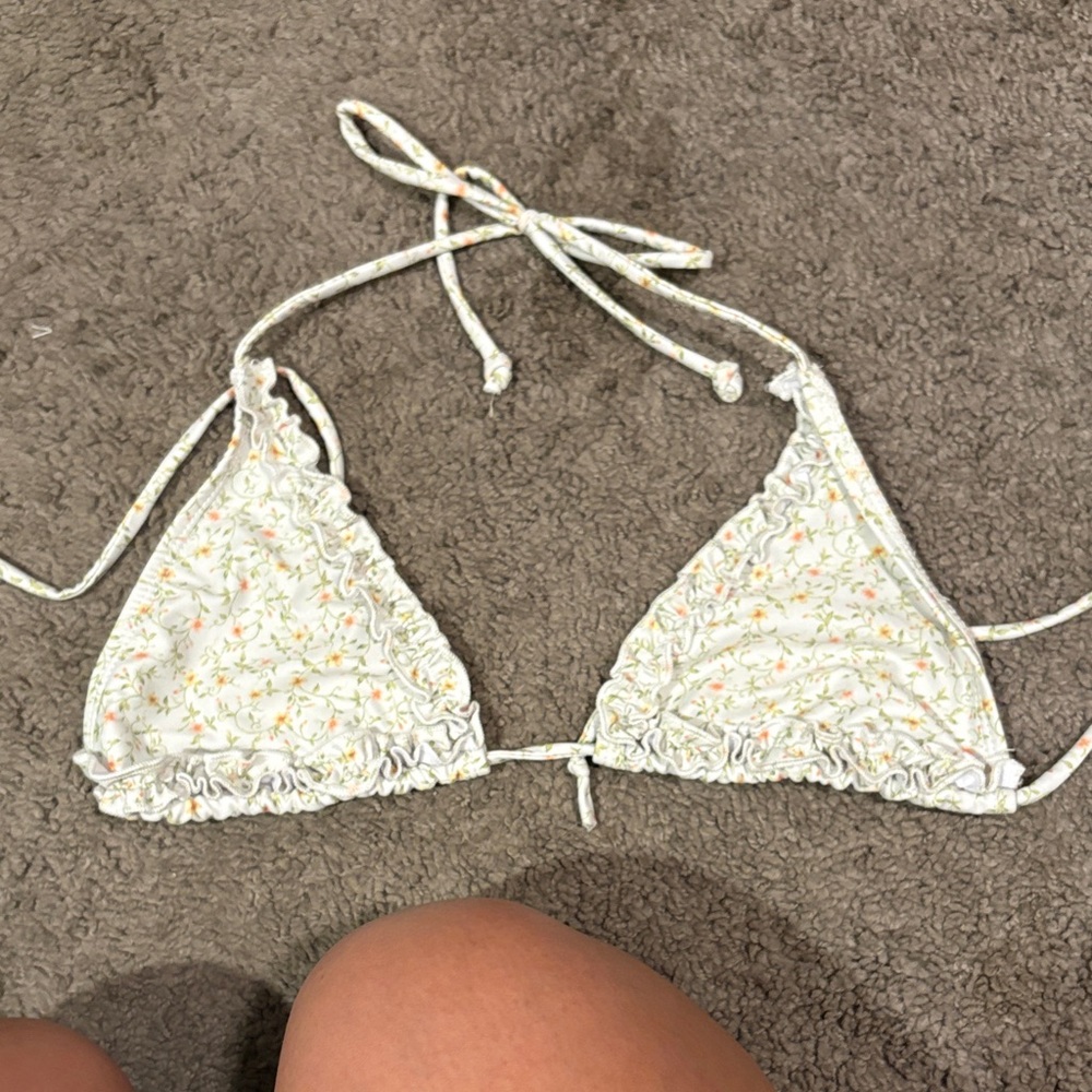 Motel Rocks Floral Ruffle Bikini Top - Picture 3 of 3